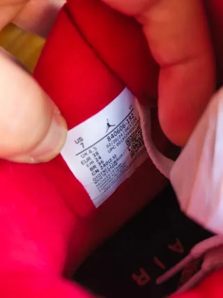 Zapatillas Jordan 4 Rojas y Blancas