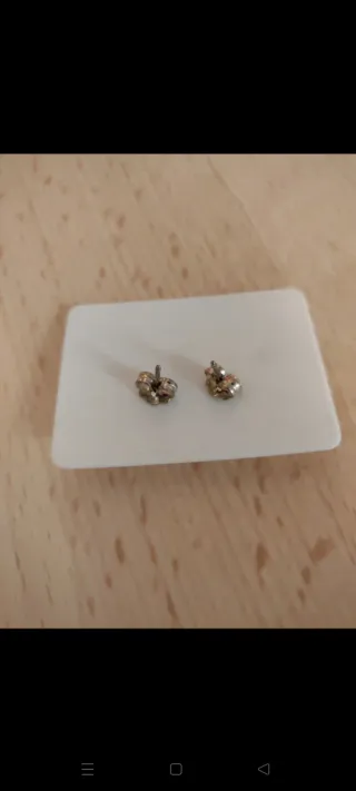 Conjunto de joyería collar y pendientes