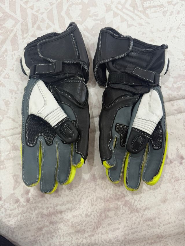 Guantes de moto OMC negros y amarillos