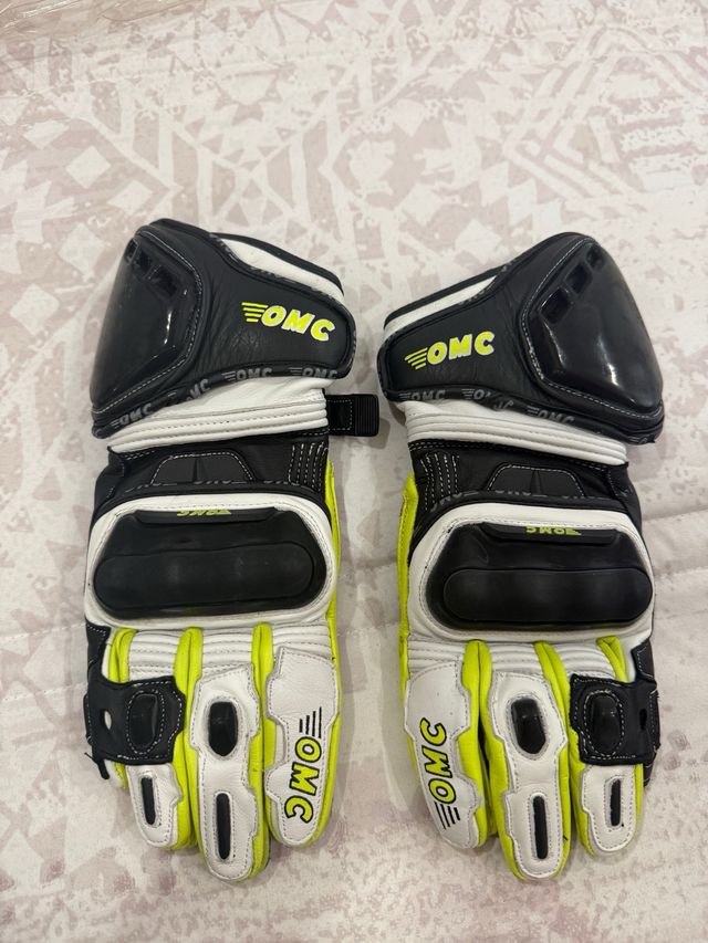 Guantes de moto OMC negros y amarillos