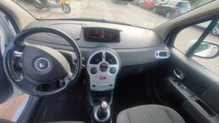 Renault Modus 2012