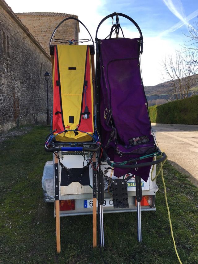 MUSHING. Trineo de nieve TIM WHITE