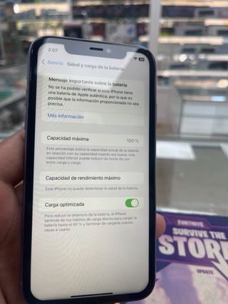 iPhone 11 viola
Capacità 128 GB
