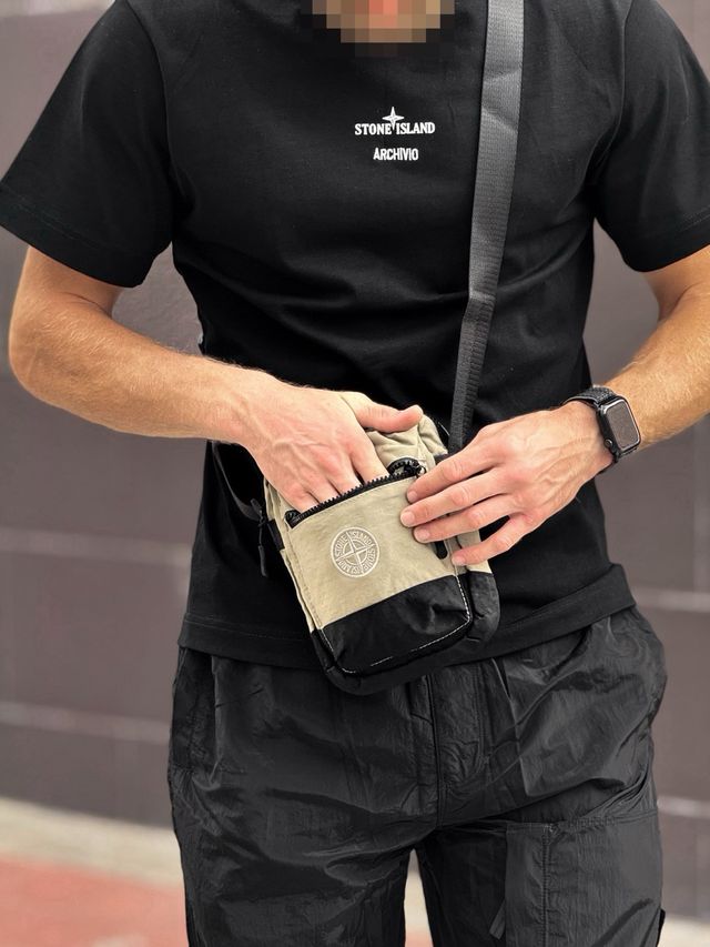 “NUEVA” Bolsa de hombro Stone Island Beige