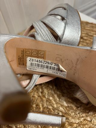 Sandalias Lodi Plata Doradas