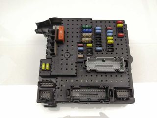 CAJA RELES / FUSIBLES VOLVO S60 I (384)