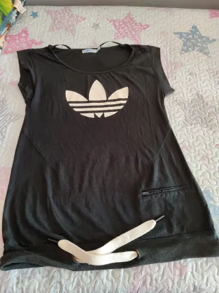 Camiseta Adidas Negra Logo Trefoil