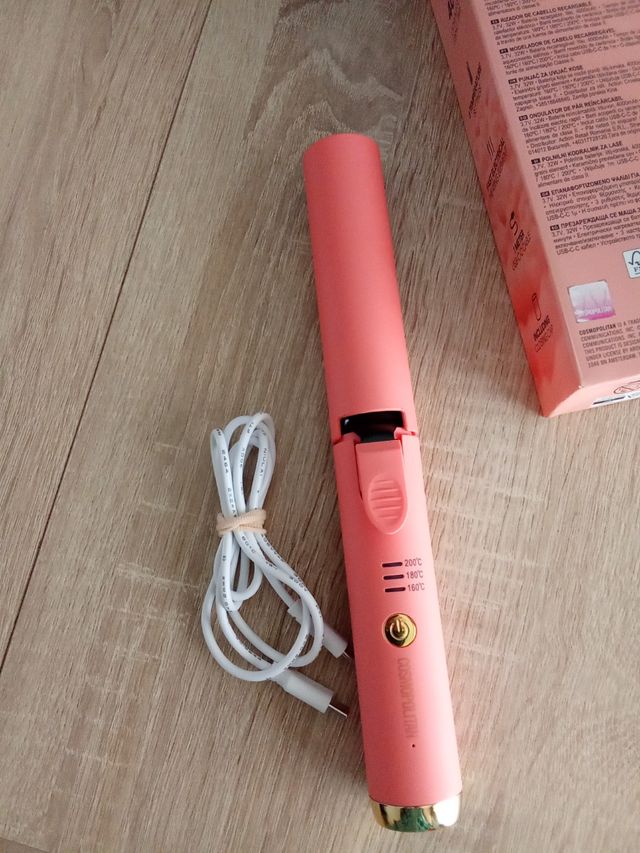 Rizador de pelo recargable Cosmopolitan