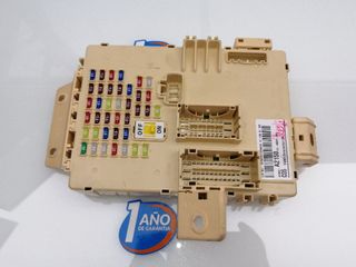 CAJA RELES / FUSIBLES KIA CEED (6)