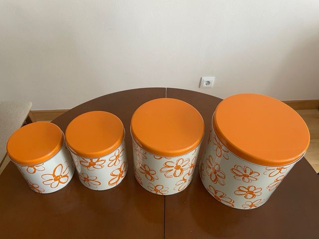 Juego 4 botes cocina naranja y blanco