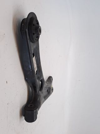 BRAZO SUSPENSION INFERIOR DELANTERO DERECHO KIA CEED SPORTSW