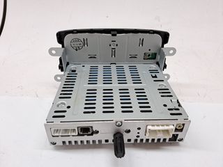 SISTEMA AUDIO / RADIO CD DACIA SANDERO (3)