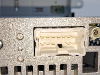 SISTEMA AUDIO / RADIO CD DACIA SANDERO (3)