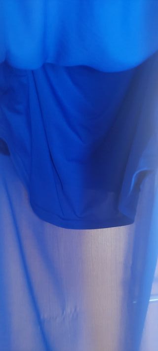 Falda azul electrico larga con abertura lateral