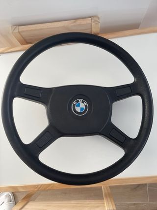 Volante BMW E30