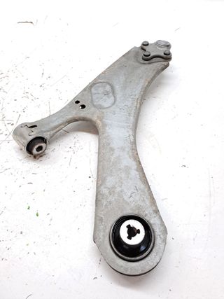BRAZO SUSPENSION INFERIOR DELANTERO IZQUIERDO PEUGEOT 2008 ( (2)