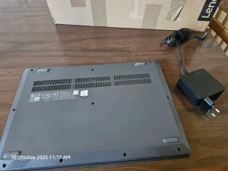 Lenovo IdeaPad V15-ADA Notebook