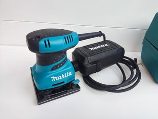 Lijadora Orbital Makita BO4556K