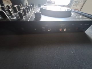Controlador DJ Traktor S2 MK3 + Hardcase