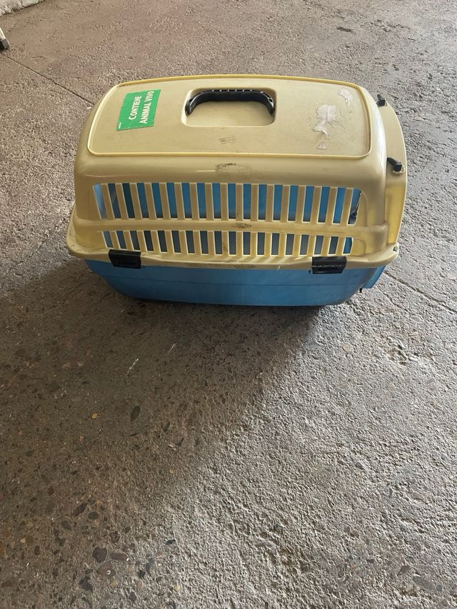 Transportín perro beige y azul