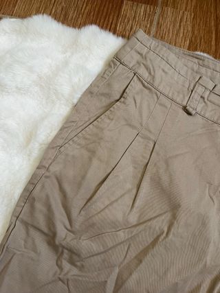 Pantalón vestir beige talla 40