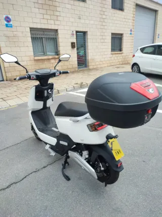 Moto Eléctrica Next NX1 Blanca
