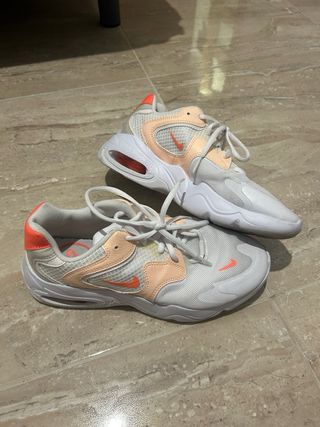 Nike Air Max 2X Talla 41 (US 9.5) Naranja/Blanco