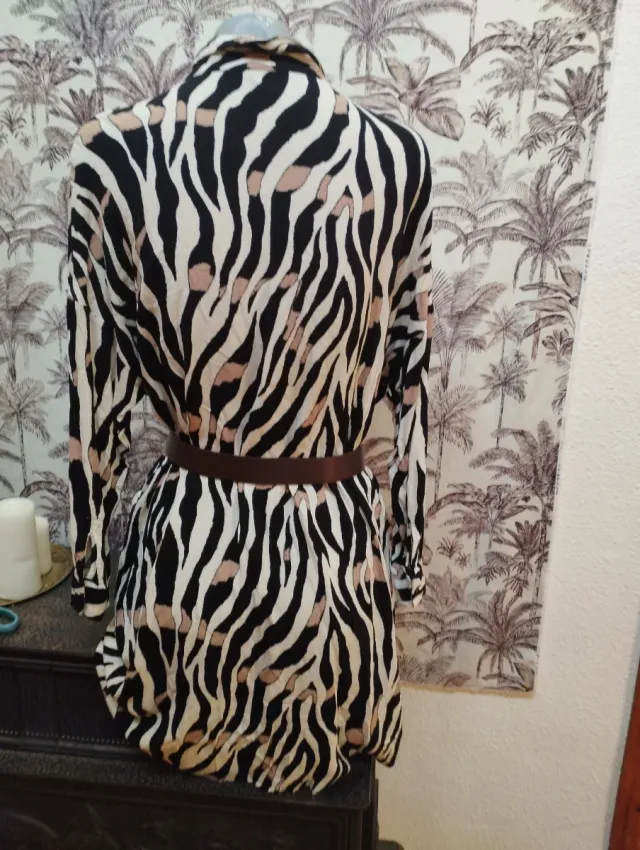 Vestido estampado cebra