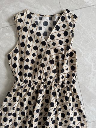 Vestito fantasia geometrica