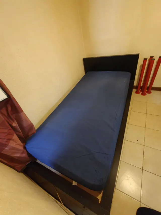 Cama Malm Negra 90cm