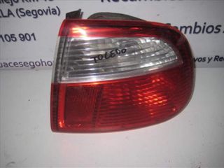 PILOTO TRASERO DERECHO SEAT TOLEDO (1L) (6)