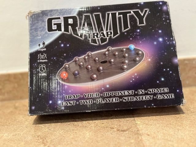 Gravity Trap Juego de Mesa