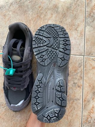 Zapatillas New Balance 2002r Gris/Negro