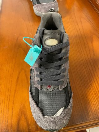 Zapatillas New Balance 2002r Gris/Negro