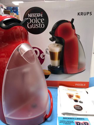 Cafetera Krups Dolce Gusto Piccolo Roja