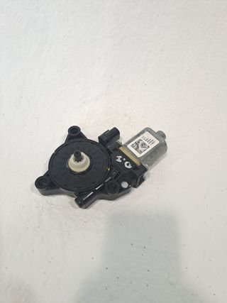 MOTOR ELEVALUNAS DELANTERO IZQUIERDO HYUNDAI BAYON