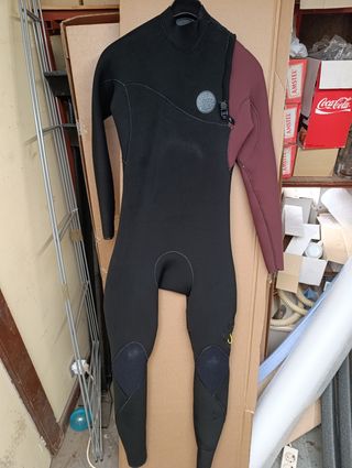Traje surf Rip Curl E Bomb Pro 4/3 E6
Talla M