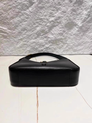 Saint Laurent YSL