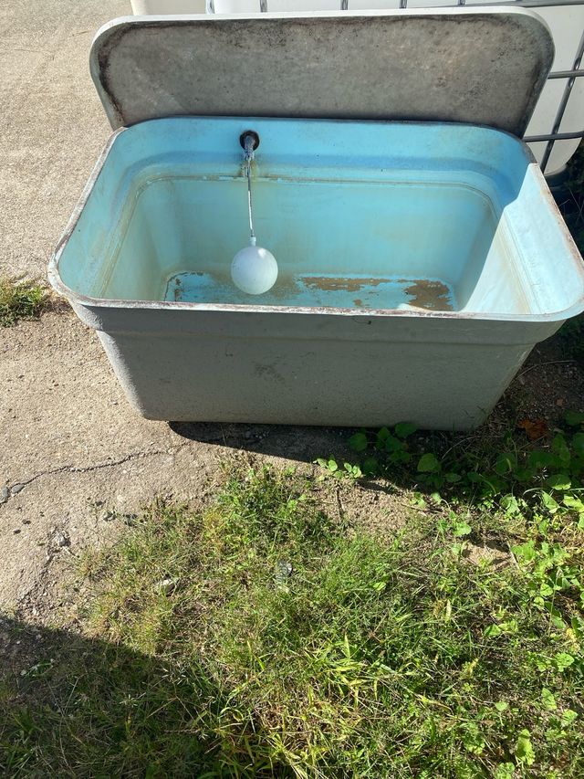 Depósito de poliéster de 200l de 109/79/55 d alt