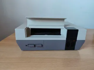 Consola Nintendo NES Incluye 4 Juegos