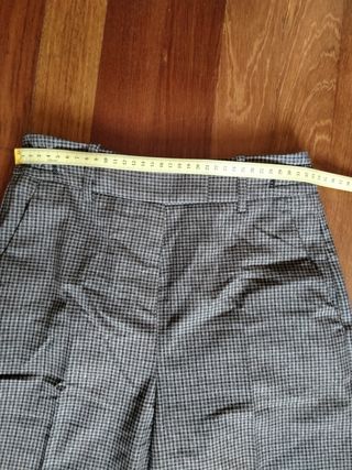 Pantalón de traje a cuadros elegante
