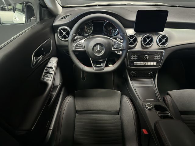 Mercedes-Benz CLA 220 d AMG Shooting Brake
