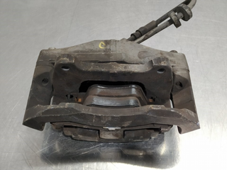 PINZA DE FRENO DELANTERA DERECHA VOLVO XC90 B8444