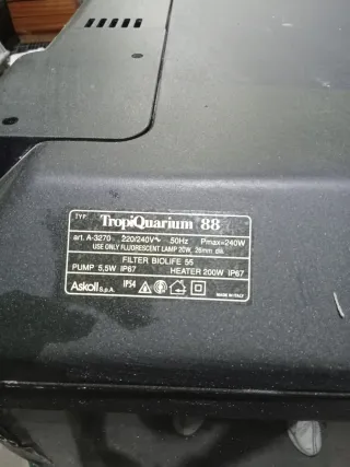 Acuario TropiAquarium 88