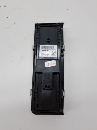 MANDO ELEVALUNAS DELANTERO IZQUIERDO VOLVO XC 40