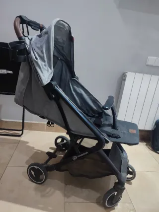 Silla de paseo Kinderkraft gris