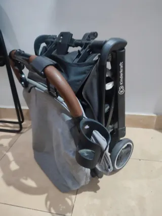 Silla de paseo Kinderkraft gris