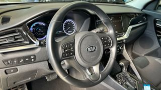 Kia Niro 1.6 GDI HYBRID EMOTION 141 5P