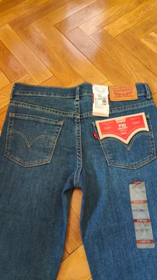 Vaqueros Levis niña talla 12 años