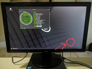 Monitor Benq 24" FullHD con golpe